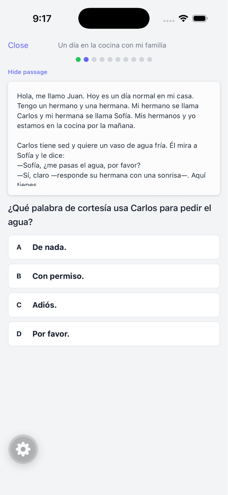 iPhone screenshot of a Spanish reading lesson: a passage about a family in a kitchen, followed by a multiple-choice comprehension question